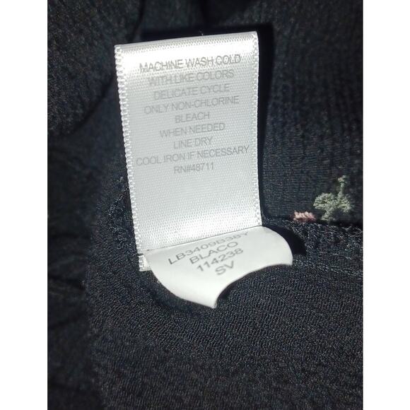 Ophelia Roe Black Button Up Tunic With Pink Roses Drawstring at waist Women's 3X - Picture 7 of 7